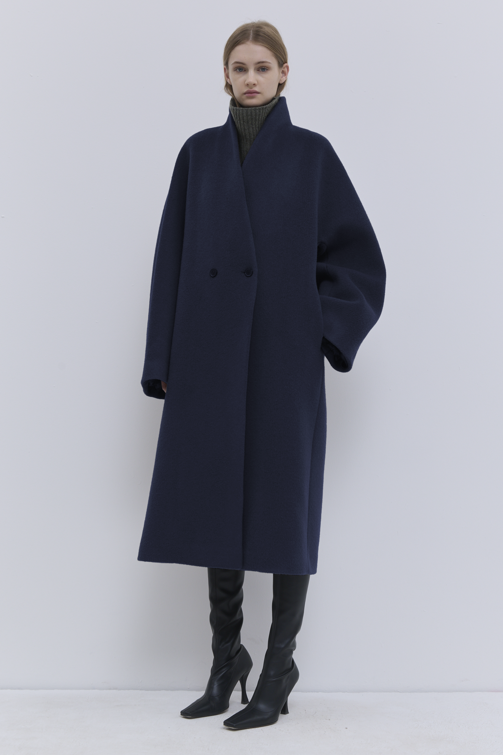 Dark navy alpaca and virgin wool coat for women