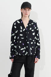 タグリッド V ネック シャツ