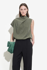 Teiho Sleeveless Top