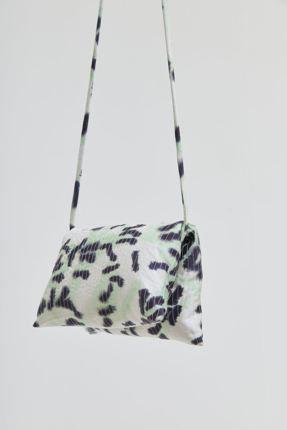 Billy Pillow Bag