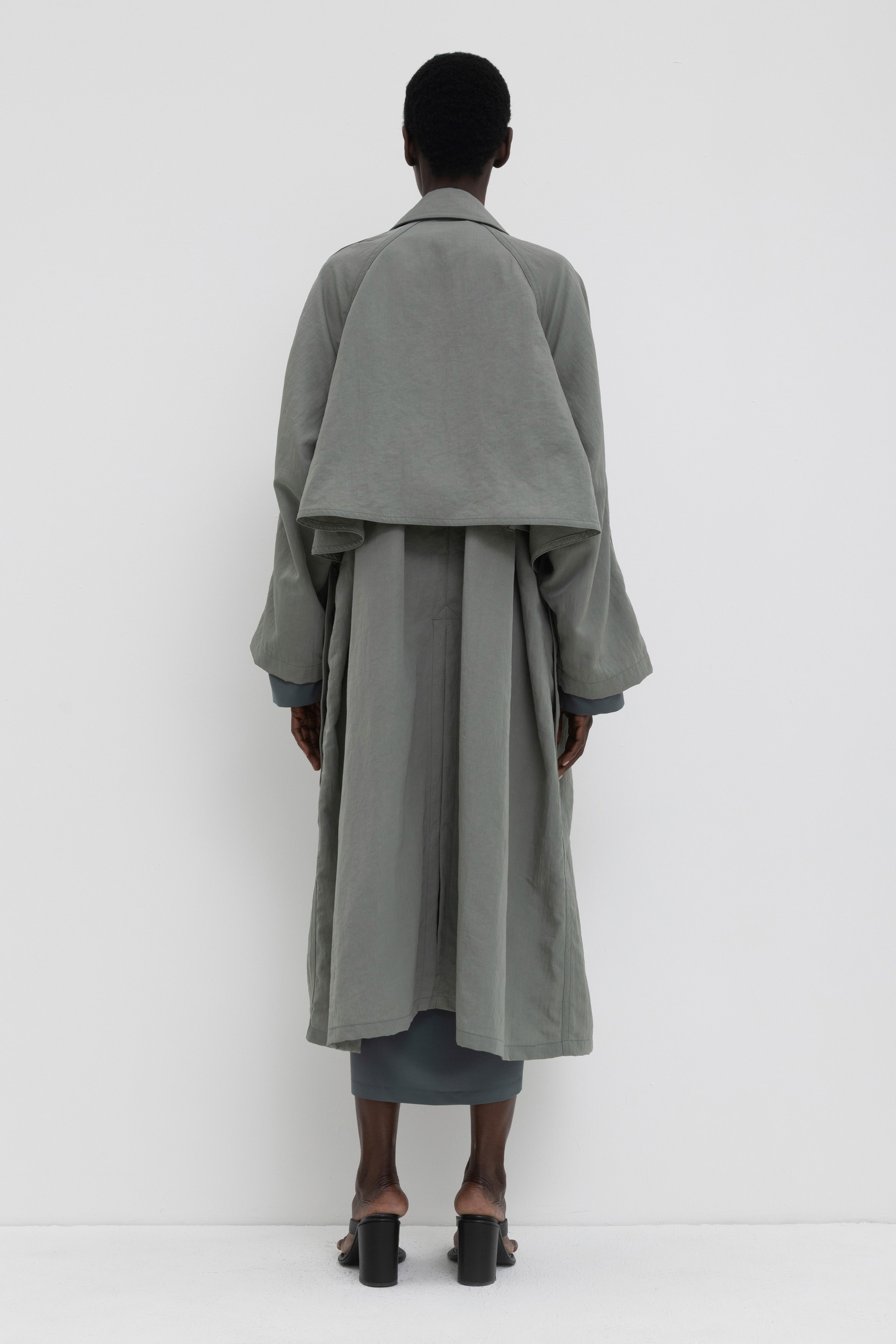 Christian Wijnants | Raglan Sleeve Trench Coat – Christian