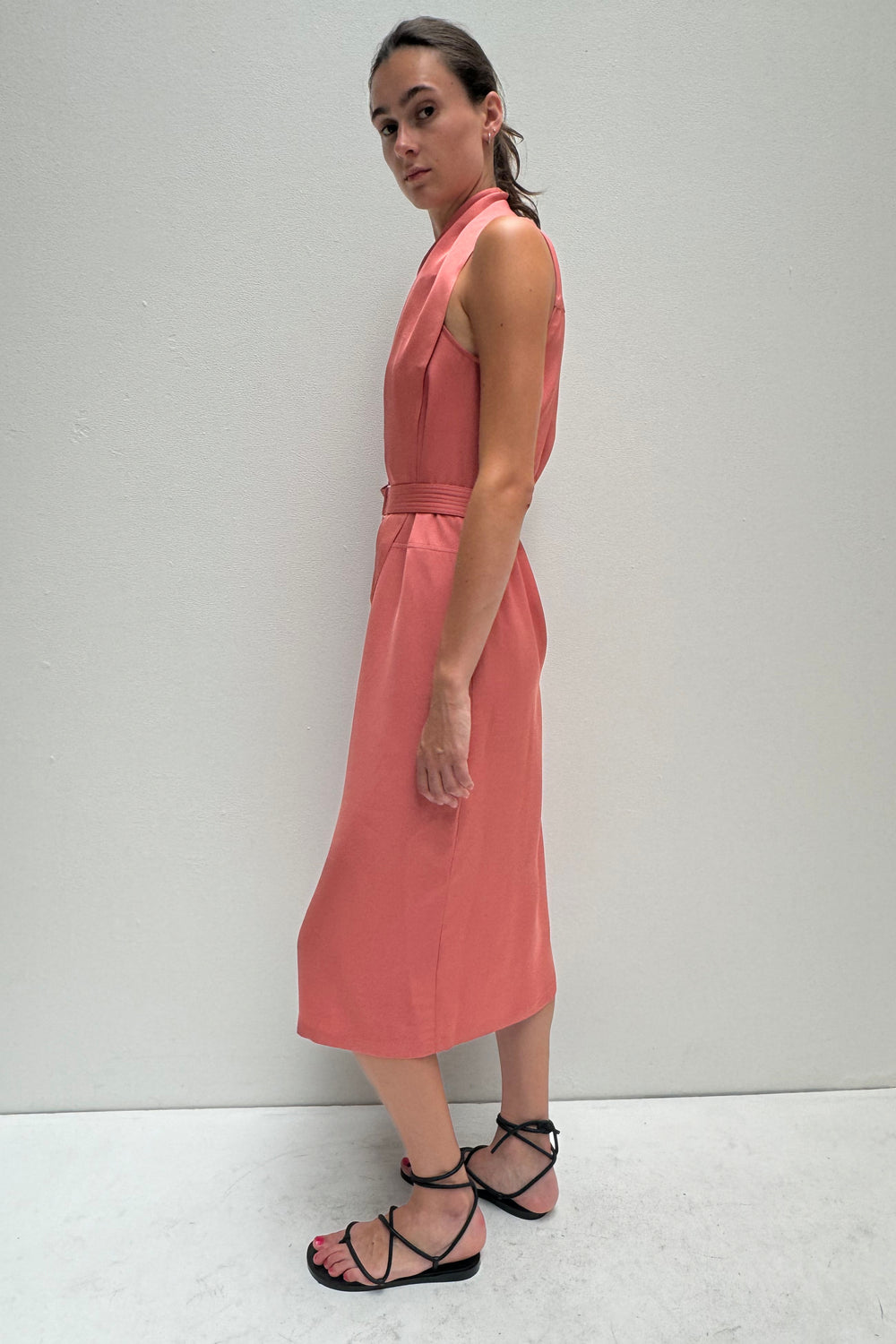 Dera Sleeveless dress