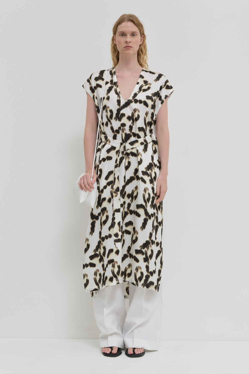 Deralosa belted V-neck dress in Vanilla Magnolia print belt view