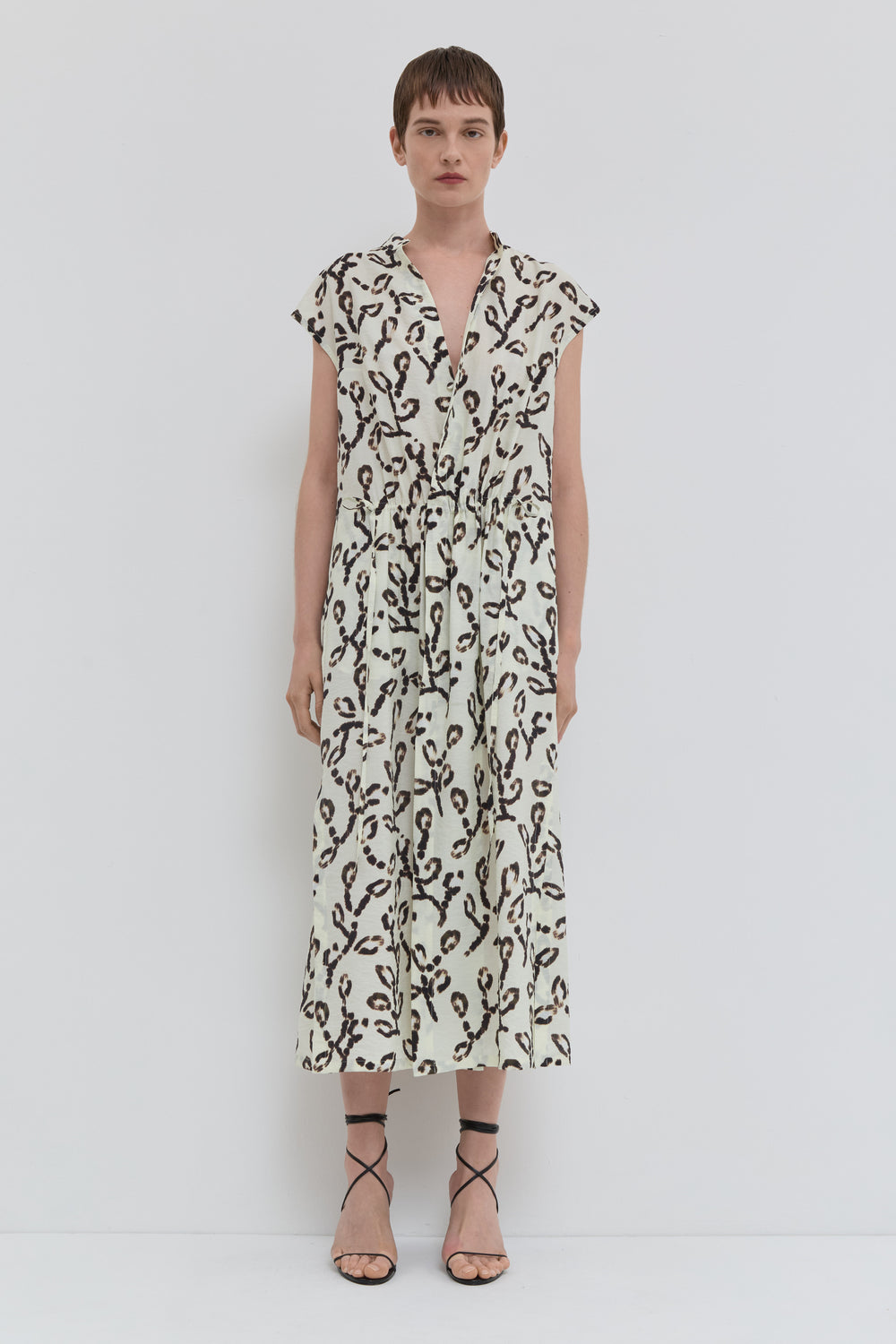 Doryas shirt dress in Wheat Magnolia print with adjustable waist belt front view
