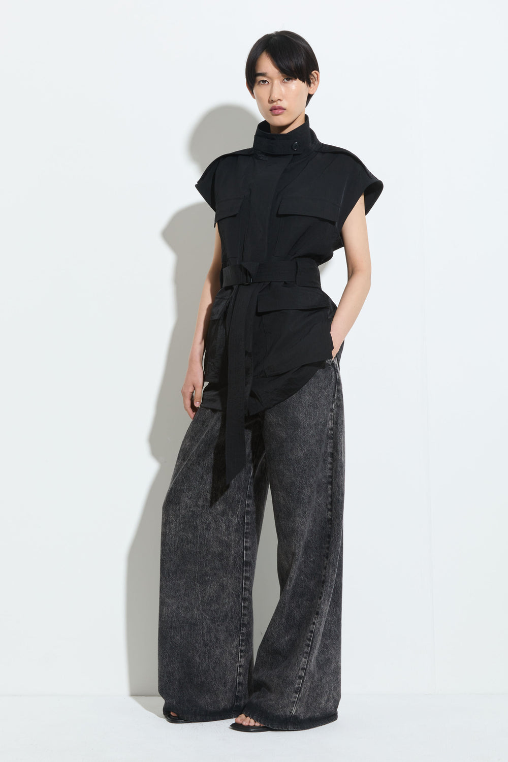 Jalit Sleeveless Jacket