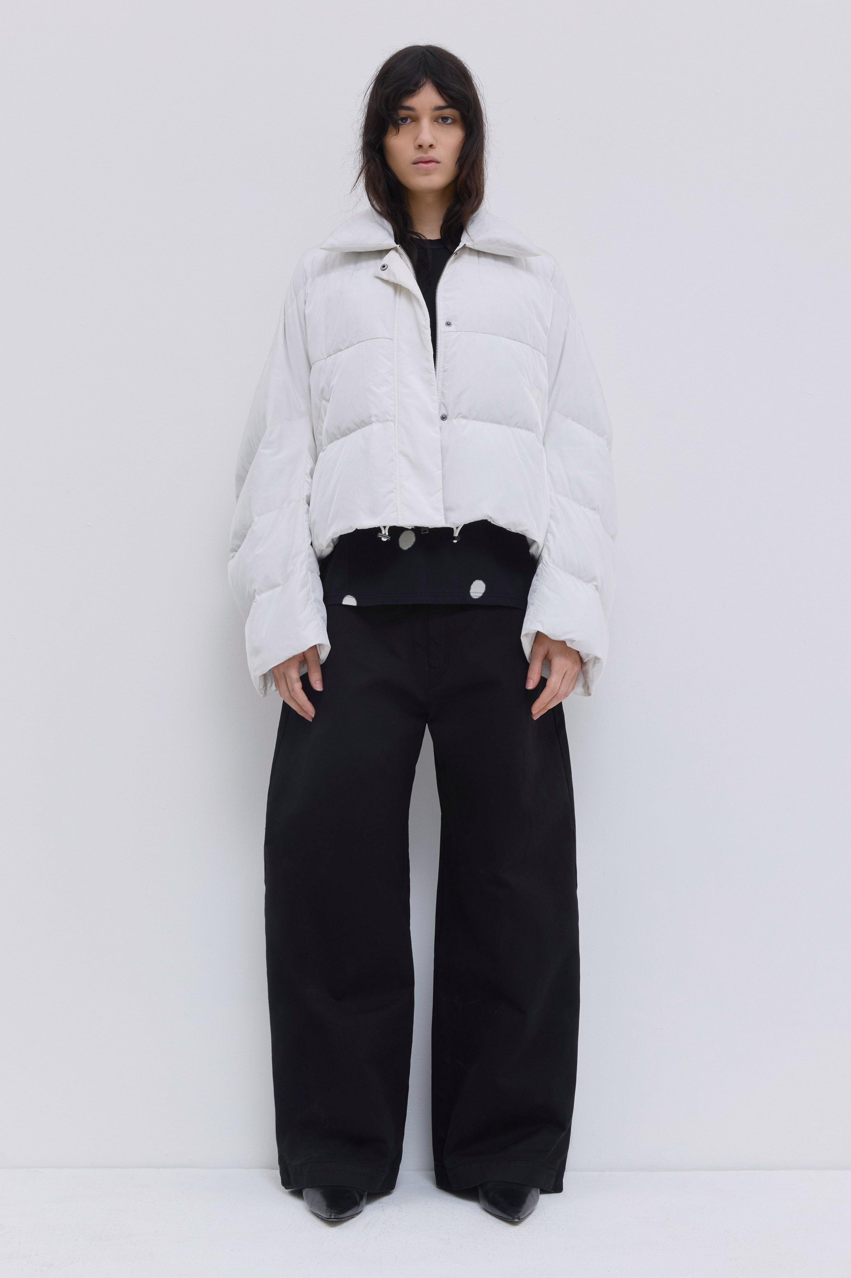 Jani cropped down jacket in off white soft water-repellent nylon