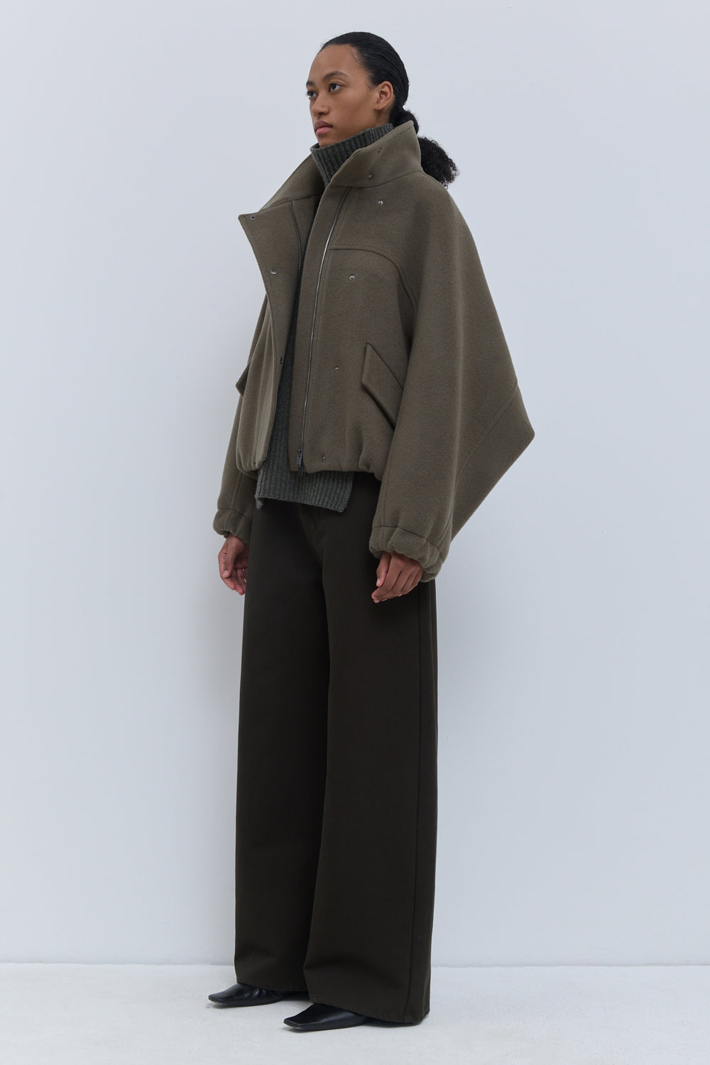 Christian Wijnants Japuto Laurel bomber jacket in alpaca and virgin wool blend with zip fastening