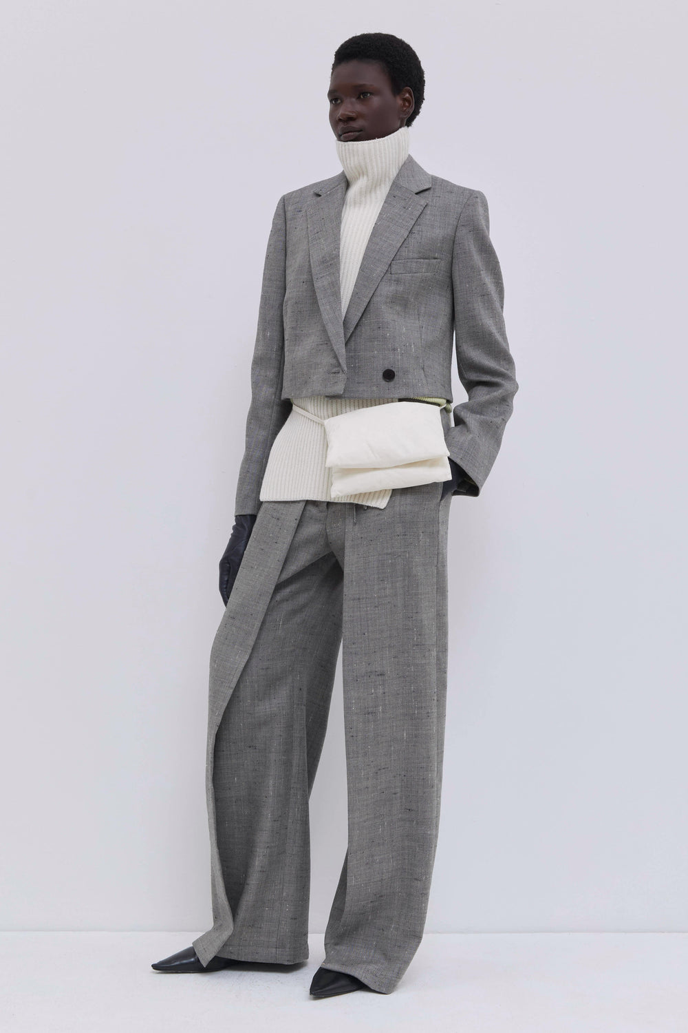 Jordia Cropped Tailored Blazer