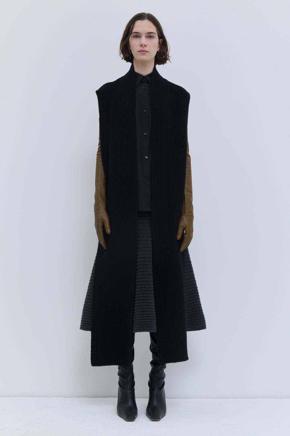 Christian Wijnants Kadija black ribbed knit scarf with shawl collar
