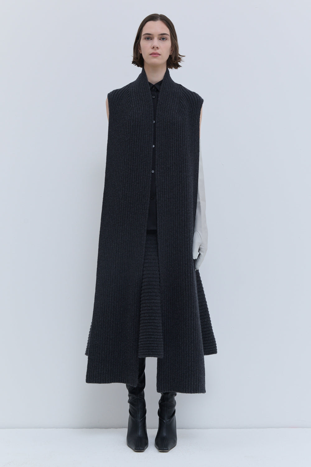 Christian Wijnants Kadija charcoal ribbed knit scarf with shawl collar