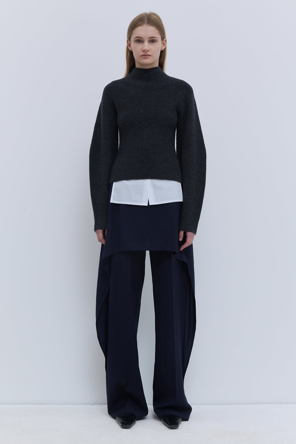 Kadika Round Sleeve Knit