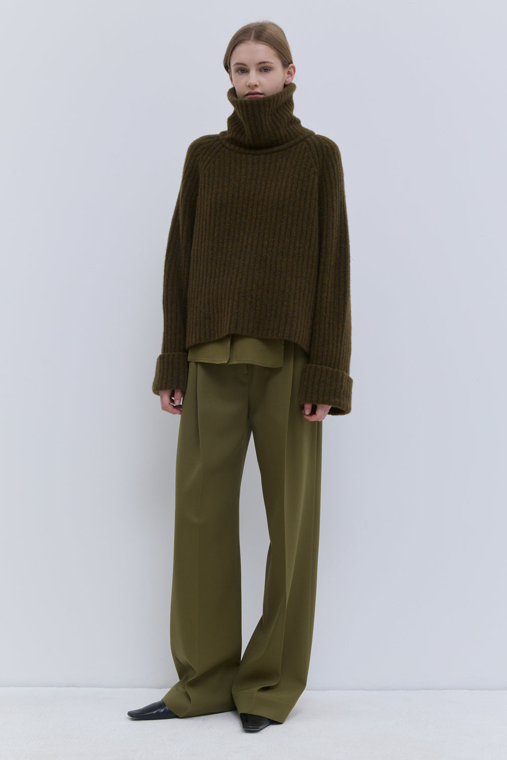 Christian Wijnants Kalda military green chunky rib sweater with high collar