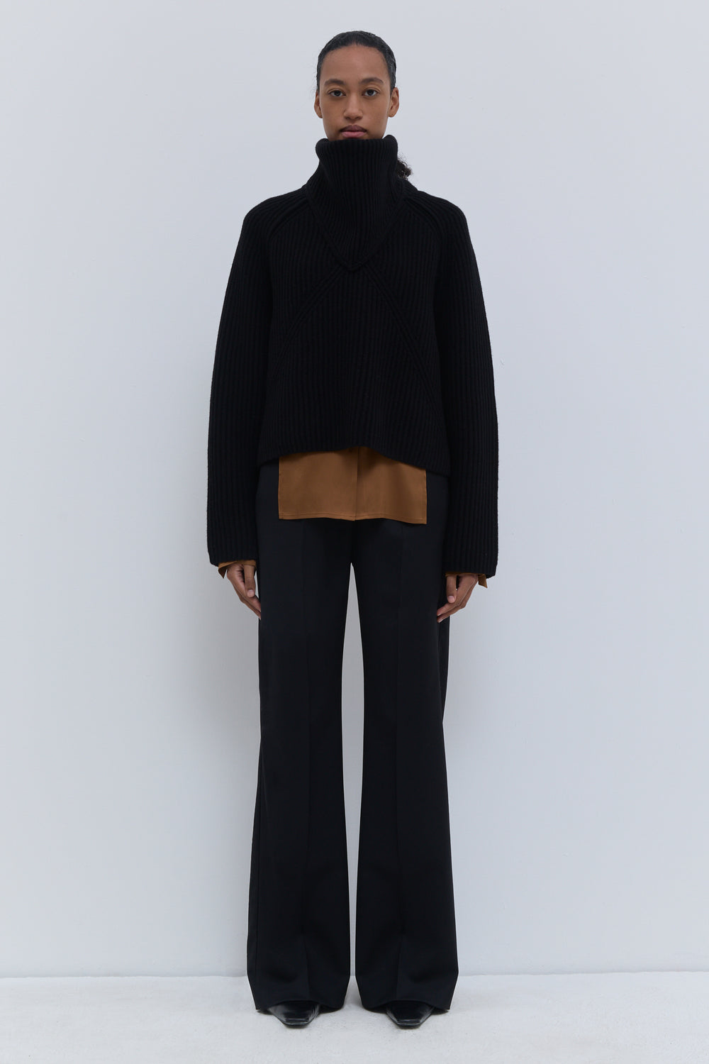 Kapri black ribbed knit hat scarf by Christian Wijnants