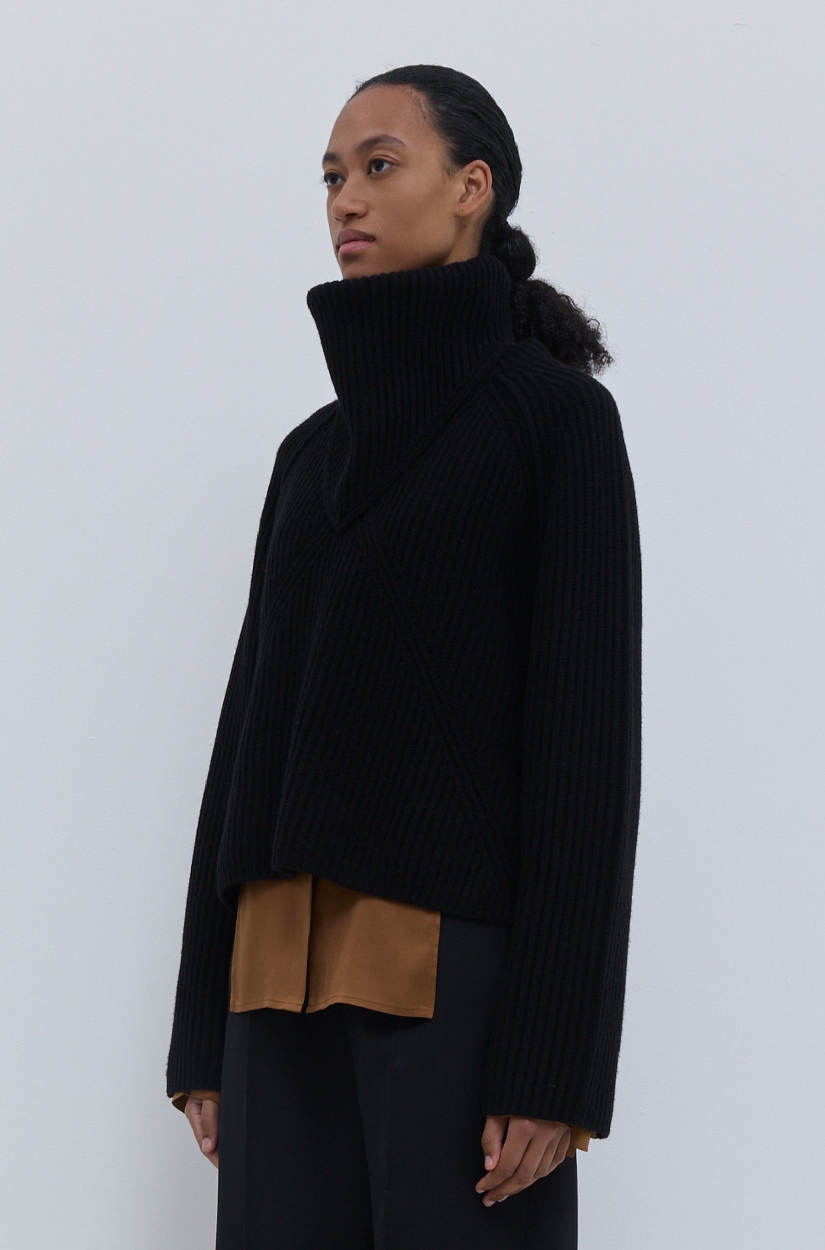 Christian Wijnants Kapri black knitted rib hat scarf