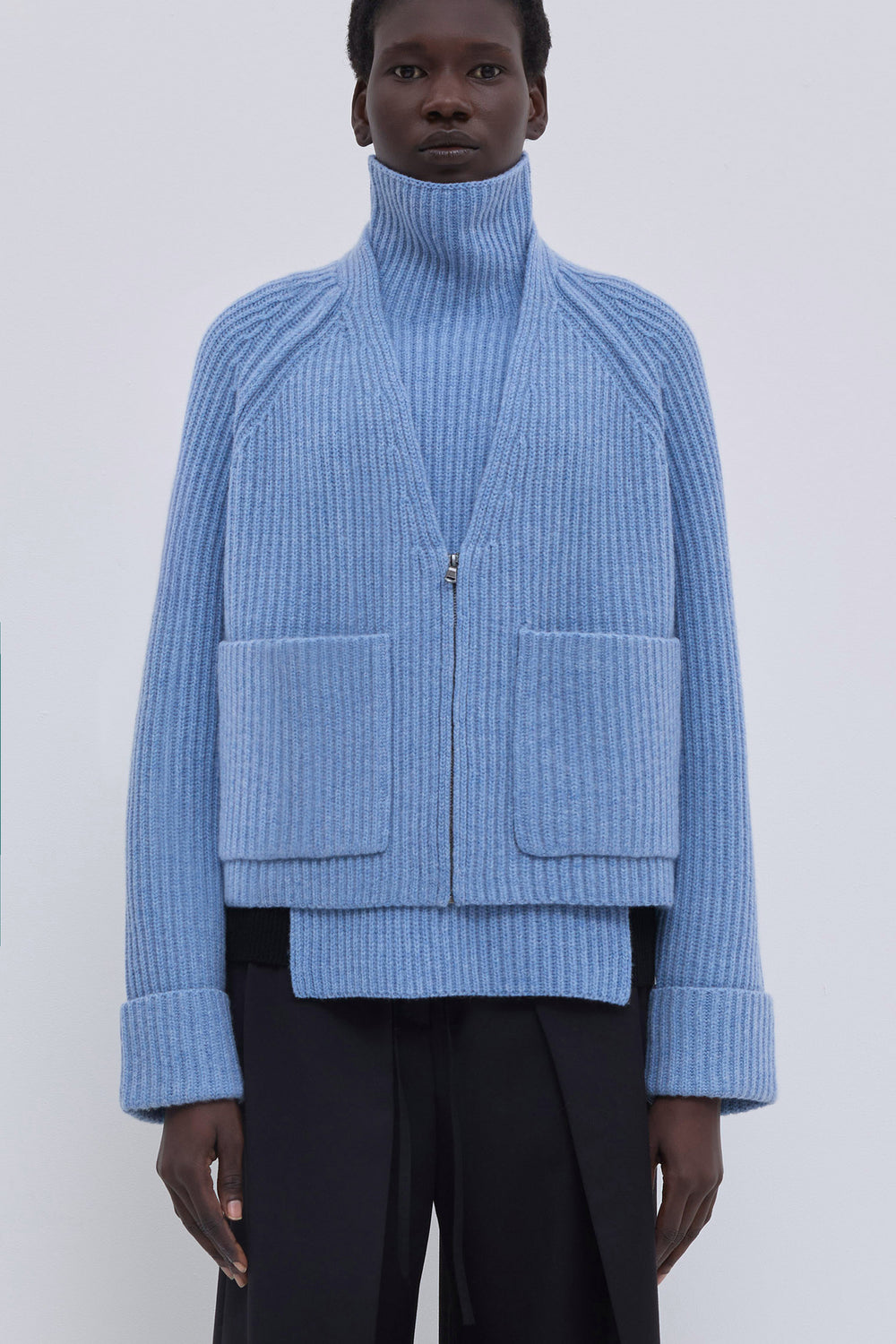 Kavari Ribbed Zip Cardigan