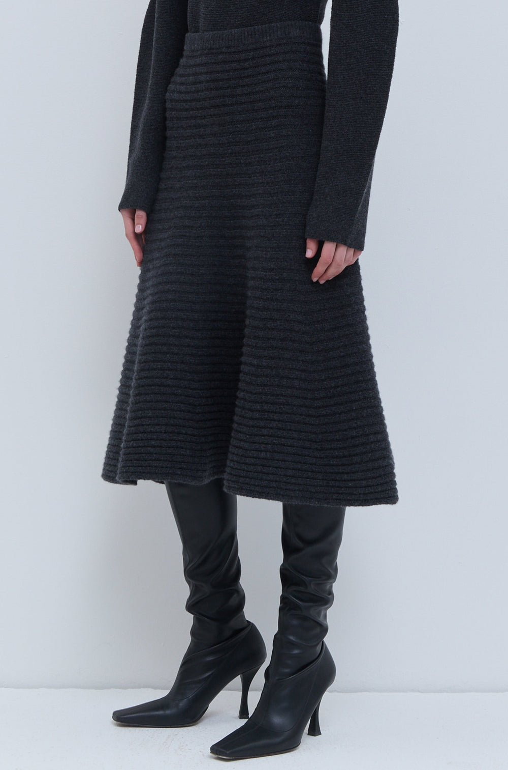 Kissira 3D Ribbed Knit Skirt