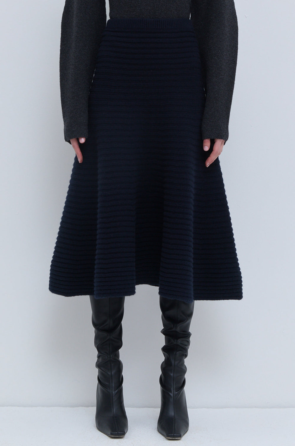 Kissira 3D Ribbed Knit Skirt