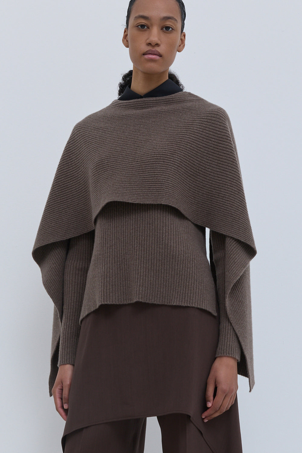 Kovira Ribbed Sweater with scarf