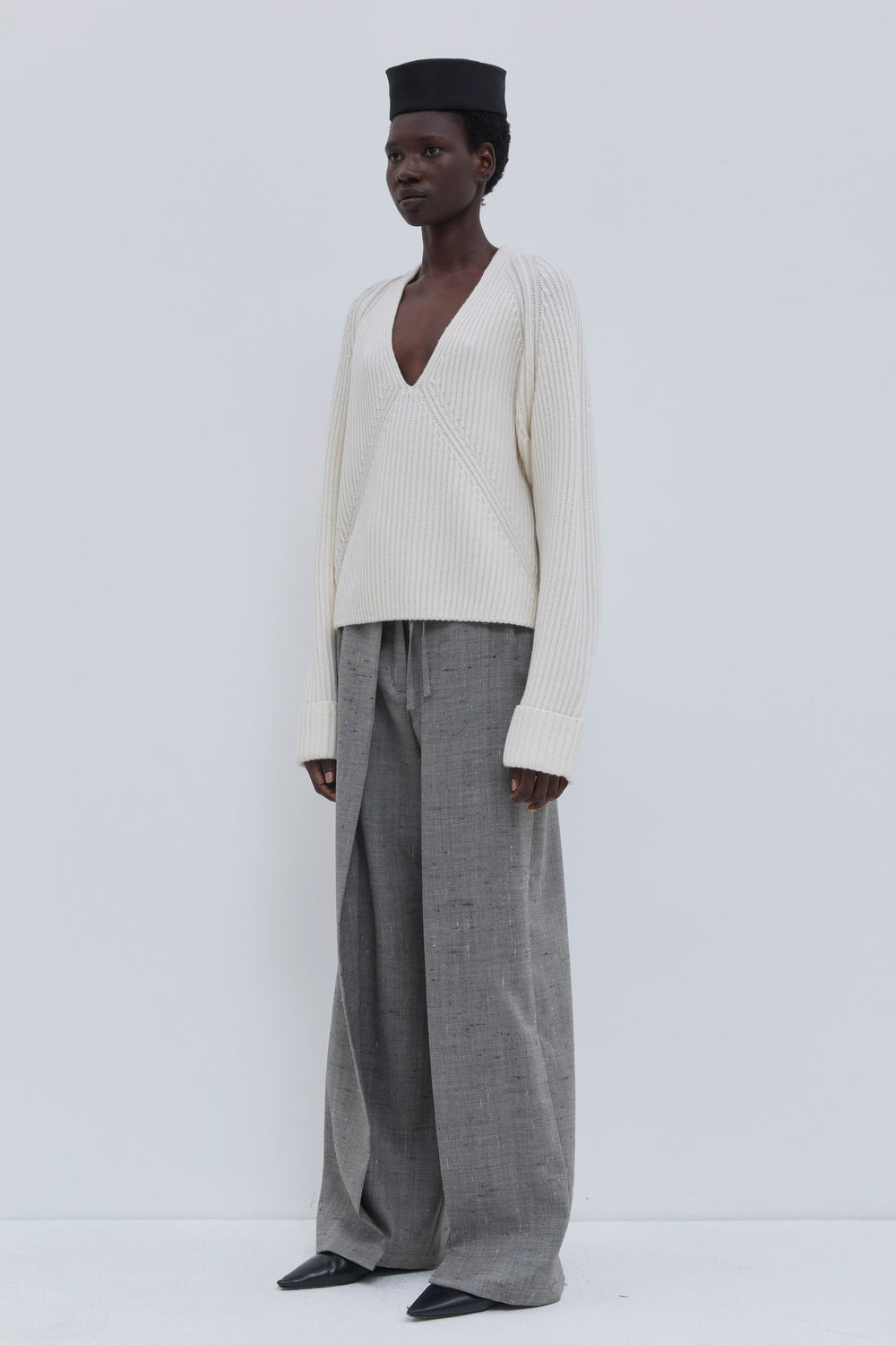 Paire Deep Pleat Wide-Leg Trousers