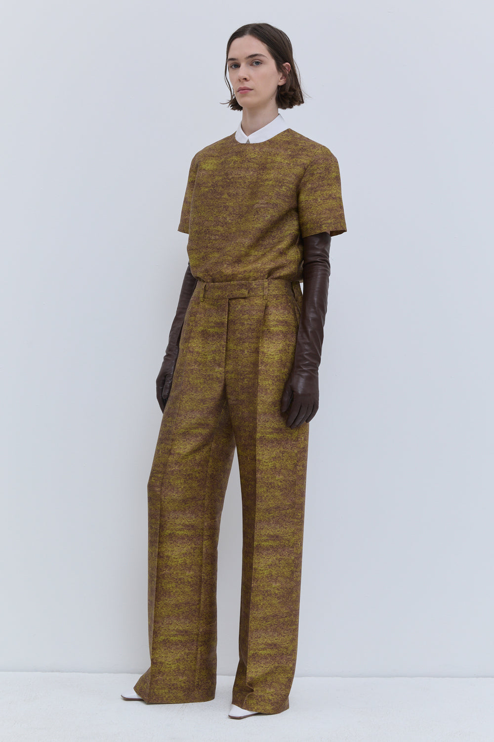 Christian Wijnants women’s Gold Storm wool trousers, elegant tailored front view