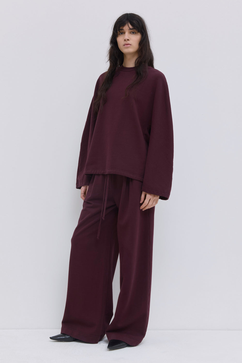 Tahoras Garment-Dyed Sweatshirt