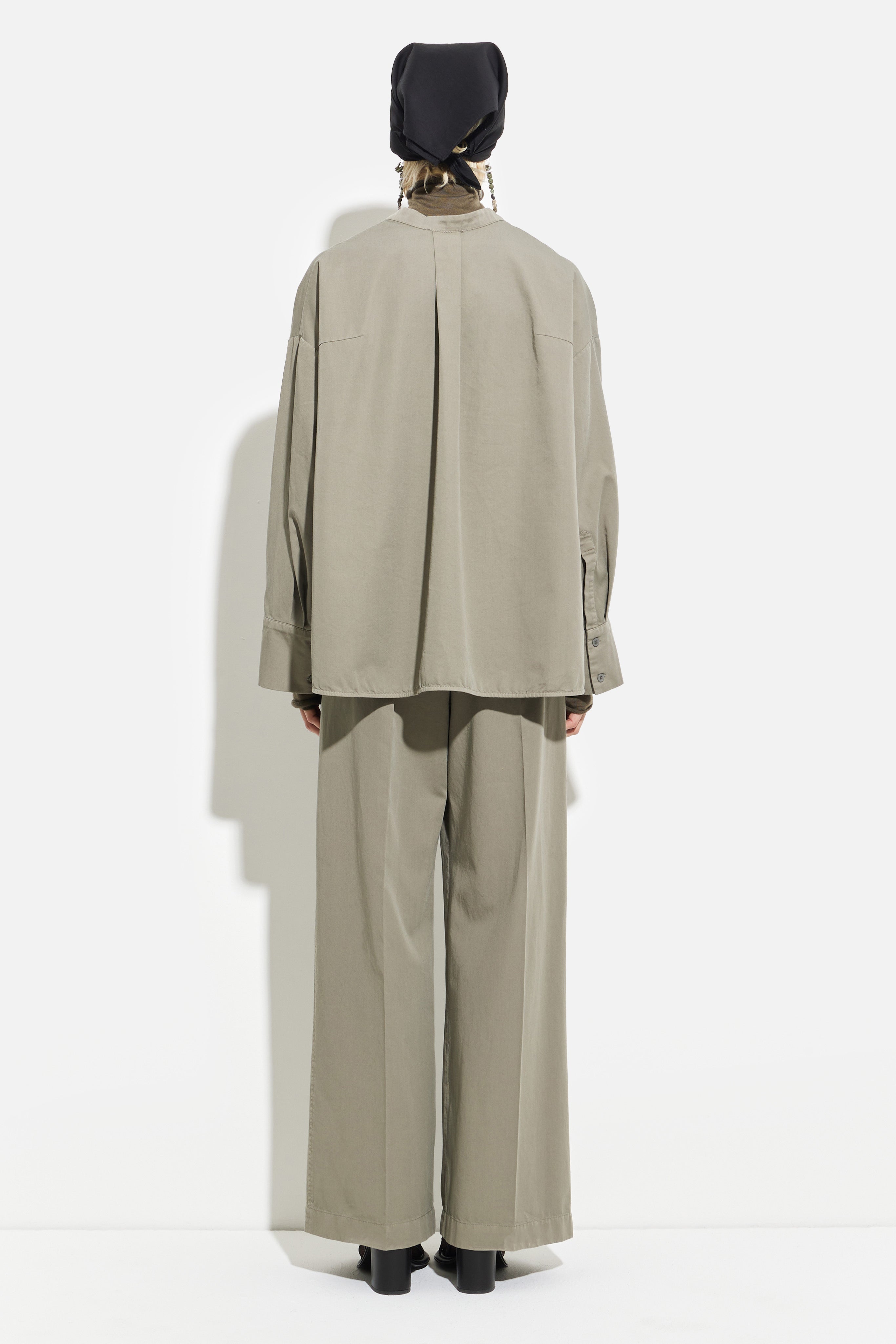 クリスチャンワイナンツ　TASHVID V-NECK SHIRT Christian Wijnants | Tashvid V-neck Shirt – Christian Wijnants Shop