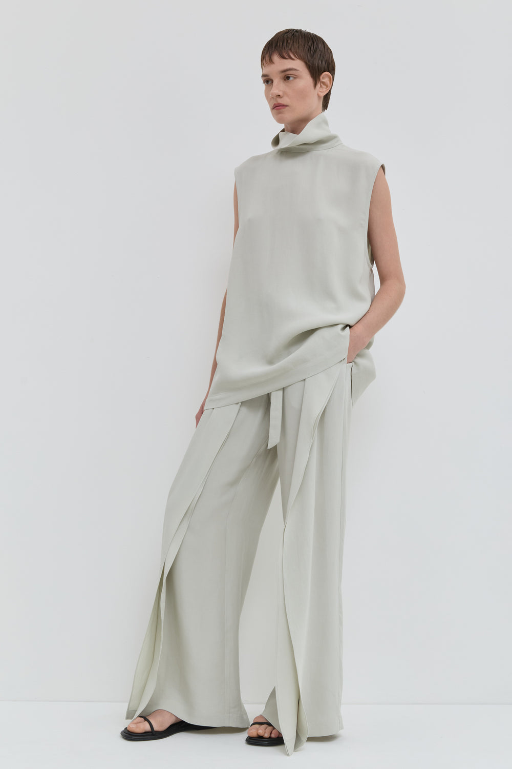 Tikolas Sleeveless Top