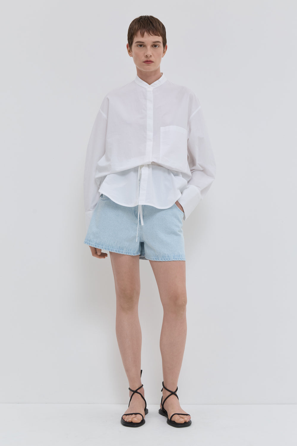 White loose fit shirt in Japanese organic cotton with balloon sleeves
