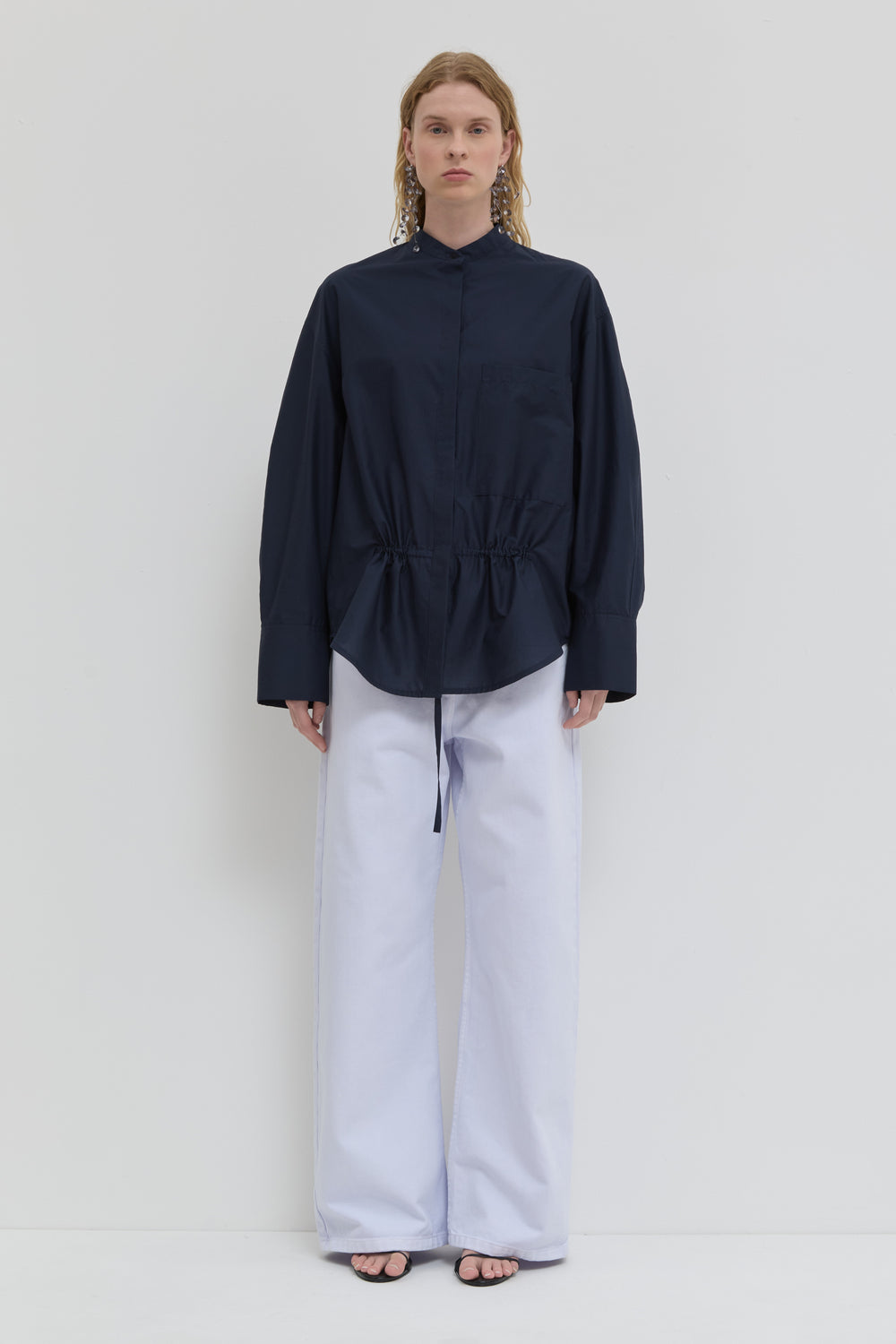 Navy loose fit shirt in Japanese organic cotton with balloon sleeves