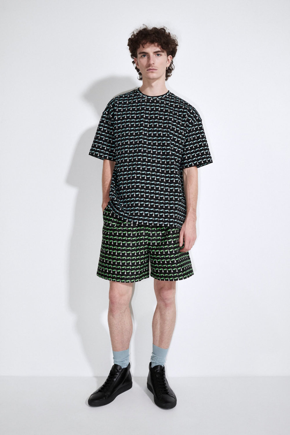 Pablo Elastic Waistband Shorts