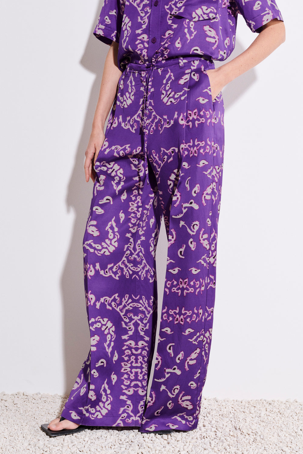 Pretsi Drawstring Trousers